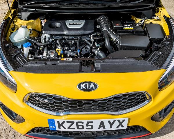 Фото Kia Ceed GT I Рестайлинг Хэтчбек 3 дв.