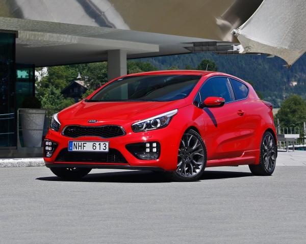 Фото Kia Ceed GT I Хэтчбек 3 дв.