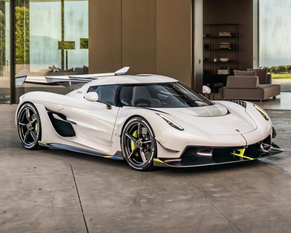 Фото Koenigsegg Jesko I Тарга