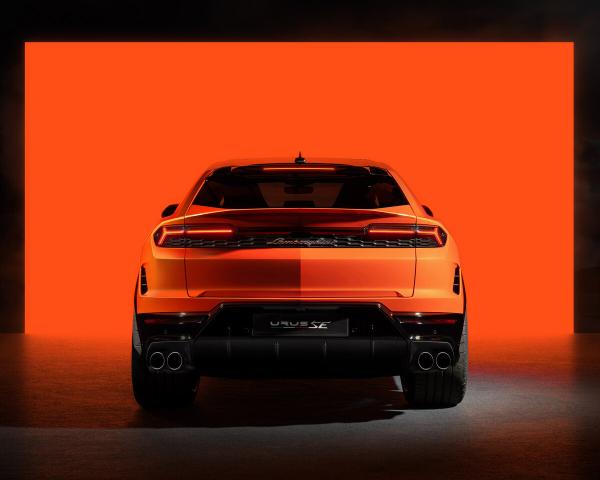 Фото Lamborghini Urus I Рестайлинг Внедорожник 5 дв. SE