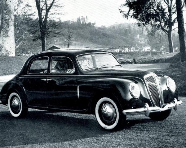 Фото Lancia Aurelia I Седан