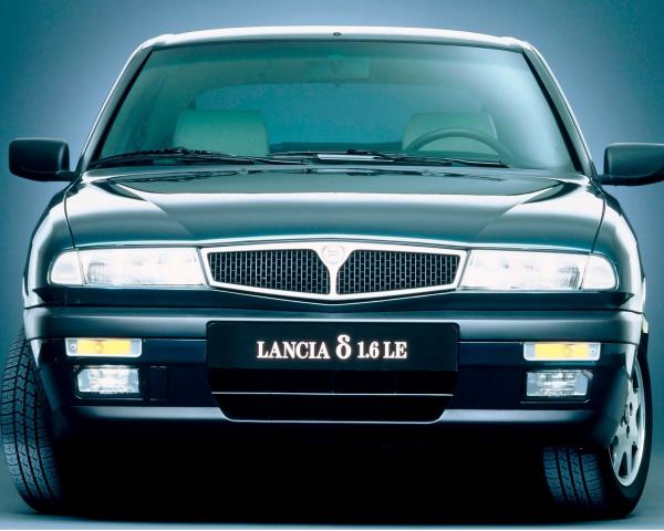 Фото Lancia Delta II (836) Хэтчбек 5 дв.