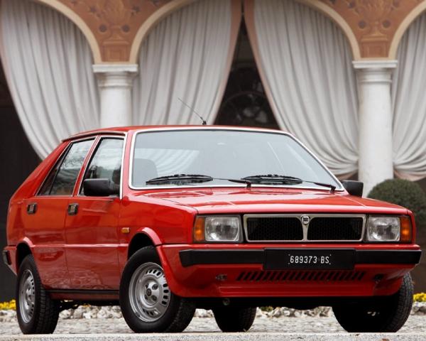 Фото Lancia Delta I (831) Хэтчбек 5 дв.