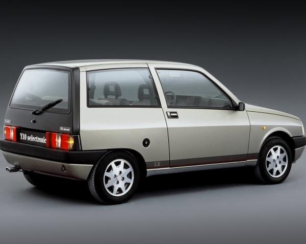 Фото Lancia Y10 I Хэтчбек 3 дв.