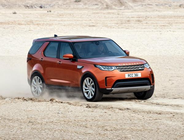 Сравнение Land Rover Discovery и Land Rover Range Rover