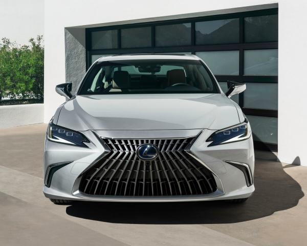 Фото Lexus ES VII Рестайлинг Седан