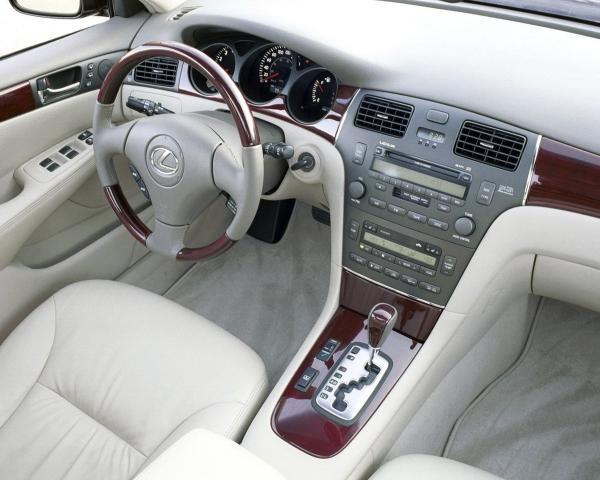 Фото Lexus ES IV Седан