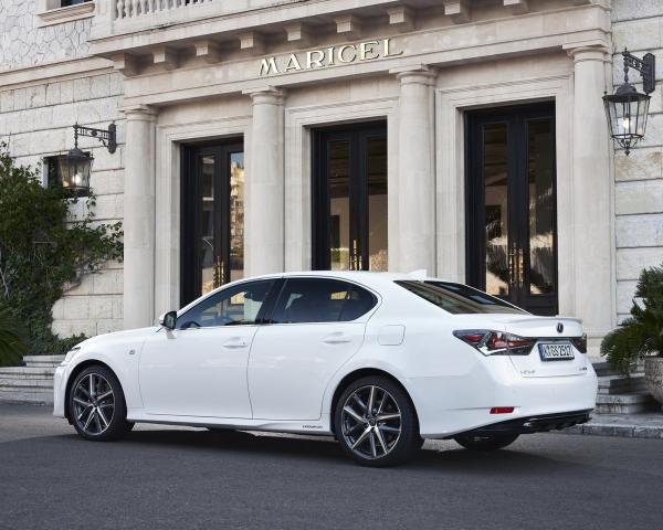 Фото Lexus GS IV Рестайлинг Седан