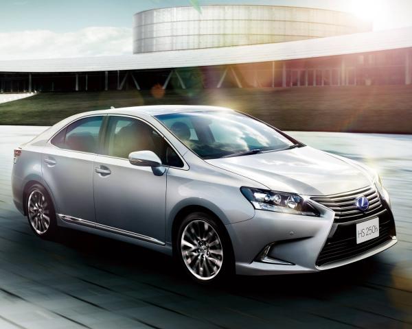 Фото Lexus HS I Рестайлинг Седан