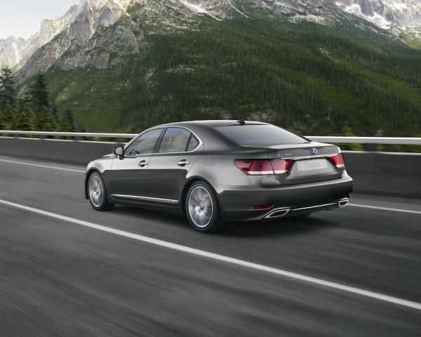 Фото Lexus LS IV Рестайлинг-2 Седан