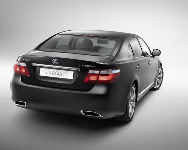 Фото Lexus LS IV Рестайлинг Седан Long