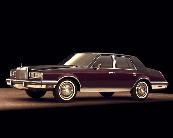 Фото Lincoln Continental VII Седан