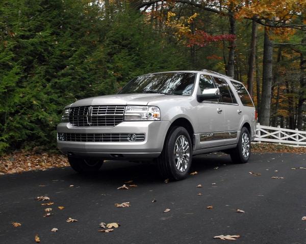 Фото Lincoln Navigator III Внедорожник 5 дв.