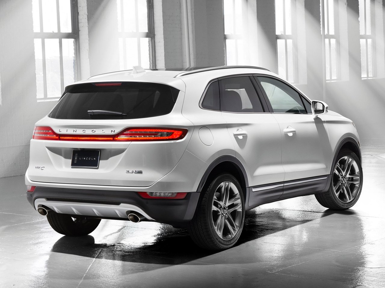 Фото Lincoln MKC I