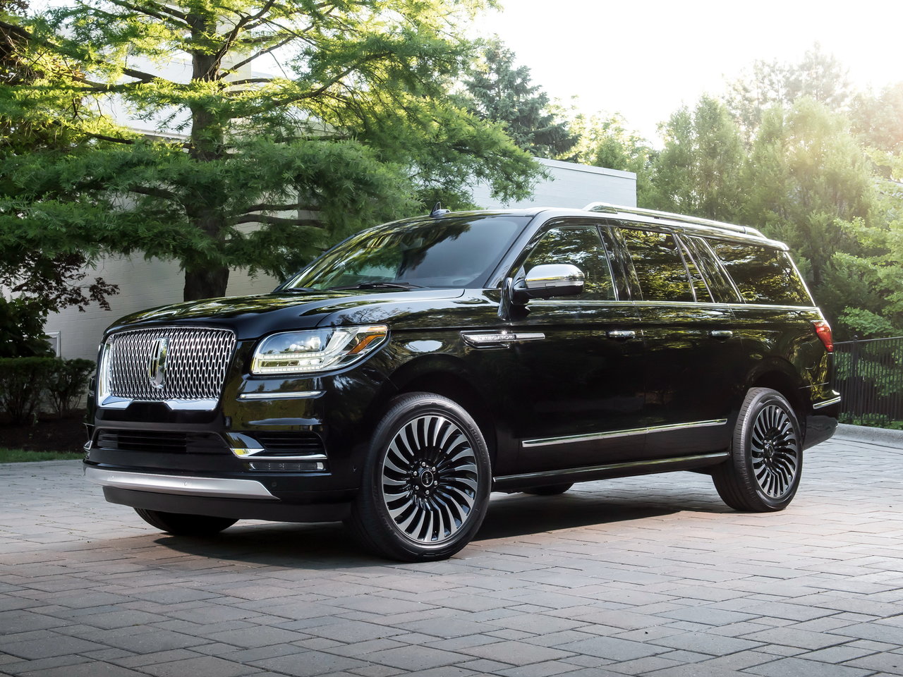 Фото Lincoln Navigator IV