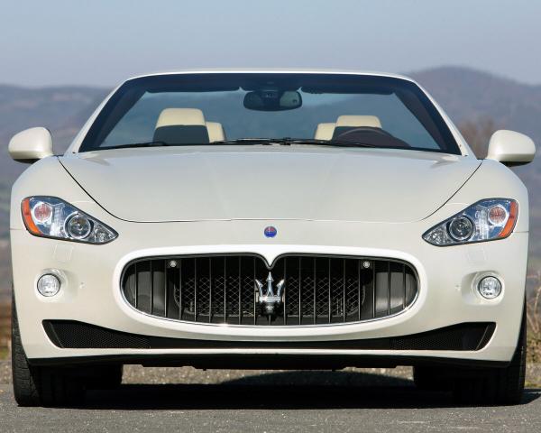 Фото Maserati GranCabrio I Кабриолет