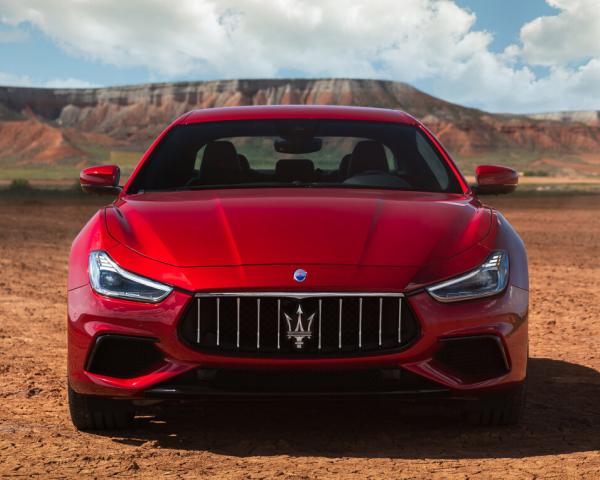 Фото Maserati Ghibli III Рестайлинг Седан