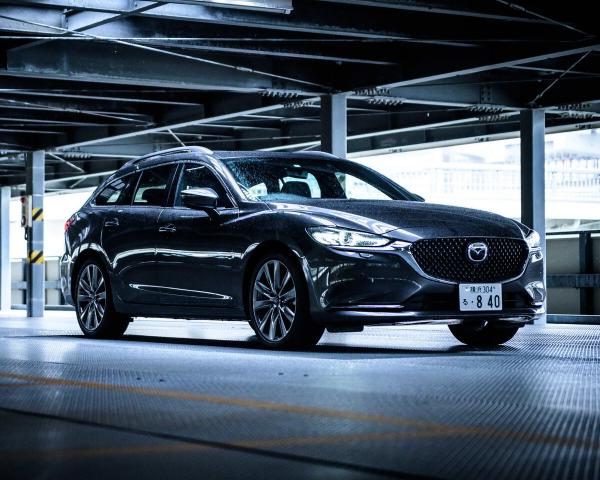 Фото Mazda Atenza III Рестайлинг 2 Универсал 5 дв.