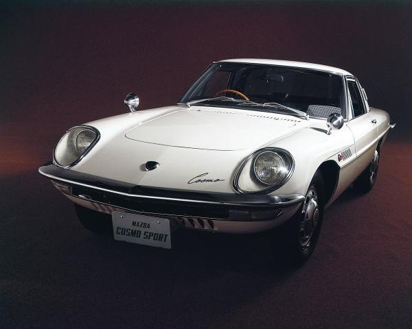 Фото Mazda Cosmo L10 Купе