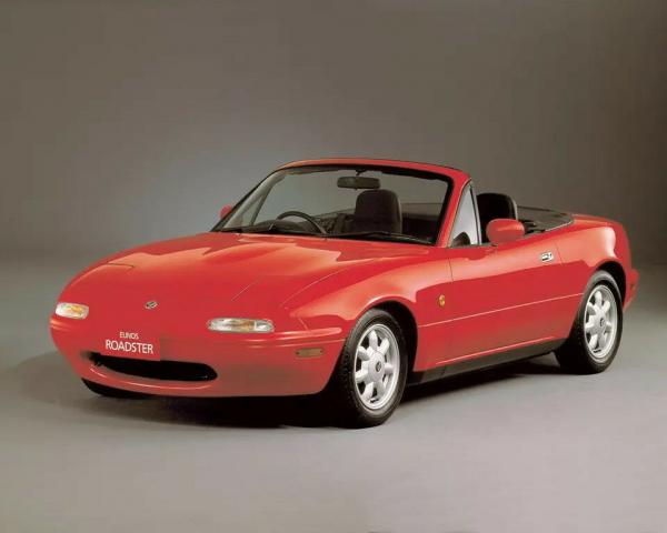 Фото Mazda Roadster I (NA) Родстер