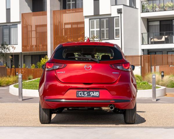 Фото Mazda 2 III (DJ) Рестайлинг 2 Хэтчбек 5 дв.