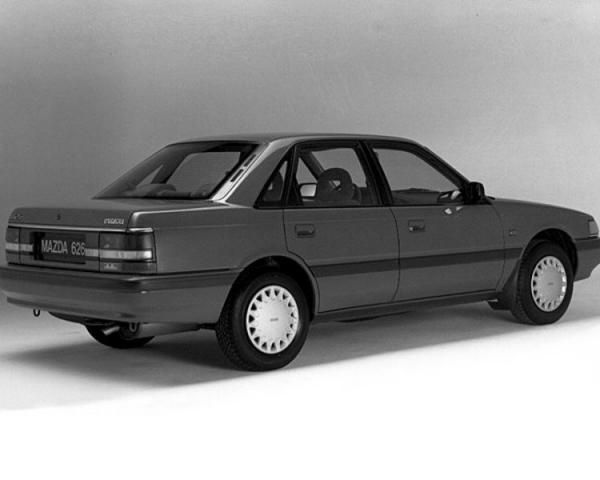 Фото Mazda 626 III (GD) Седан