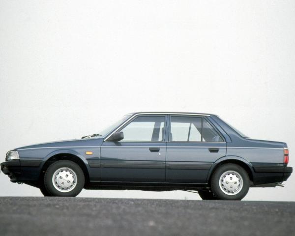 Фото Mazda 626 II (GC) Седан