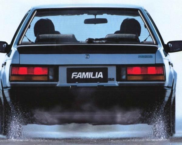 Фото Mazda Familia V (BF) Седан