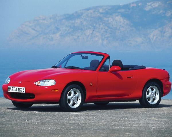 Фото Mazda MX-5 II (NB) Родстер