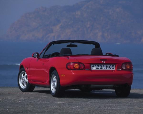 Фото Mazda MX-5 II (NB) Родстер