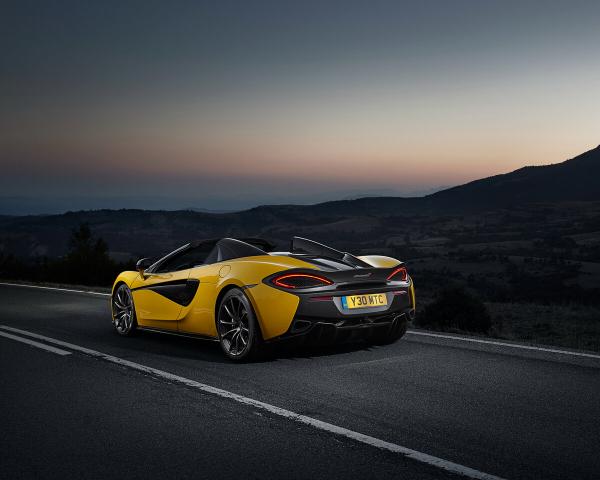 Фото McLaren 570S I Родстер