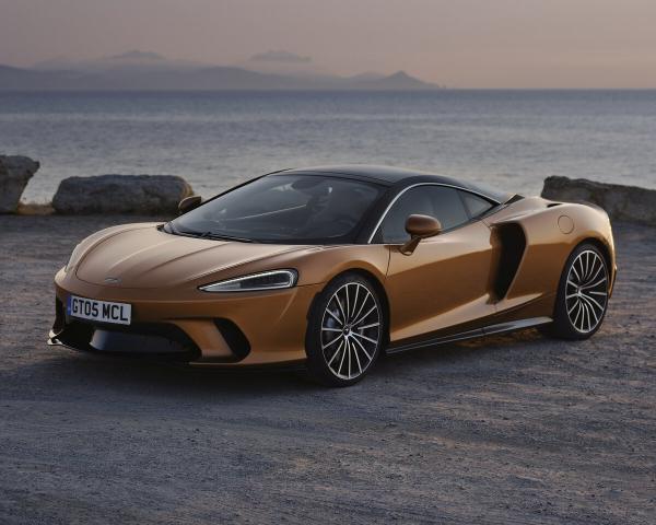 Фото McLaren GT I Купе