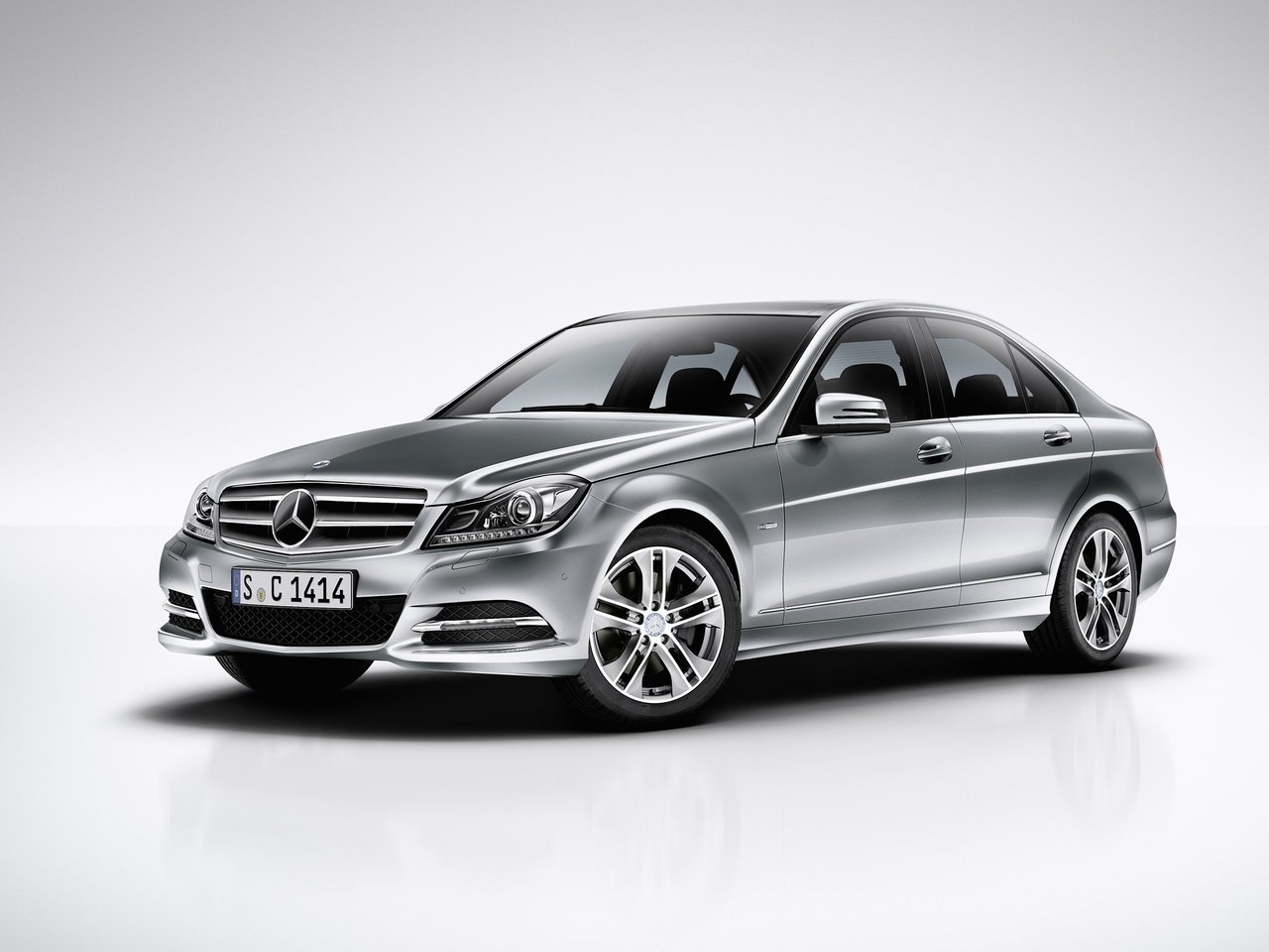 Фото Mercedes-Benz C-класс III (W204) Рестайлинг