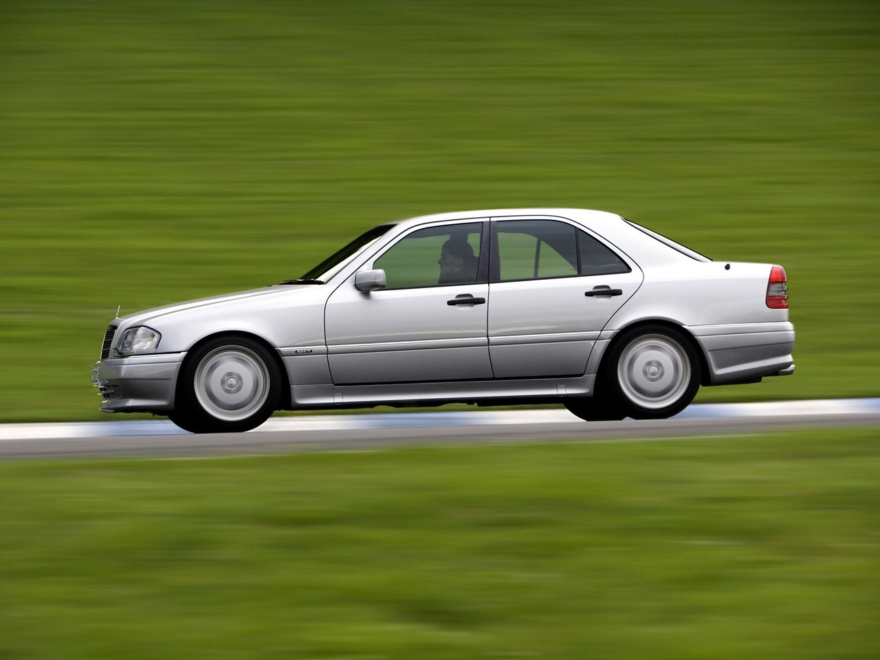 Фото Mercedes-Benz C-класс I (W202)