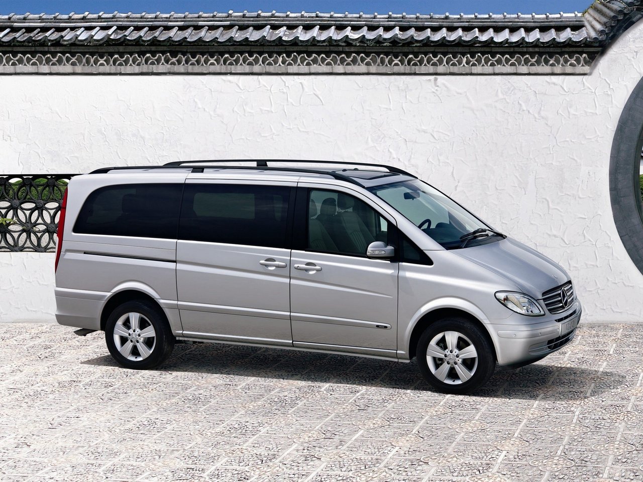 Фото Mercedes-Benz Viano I (W639)