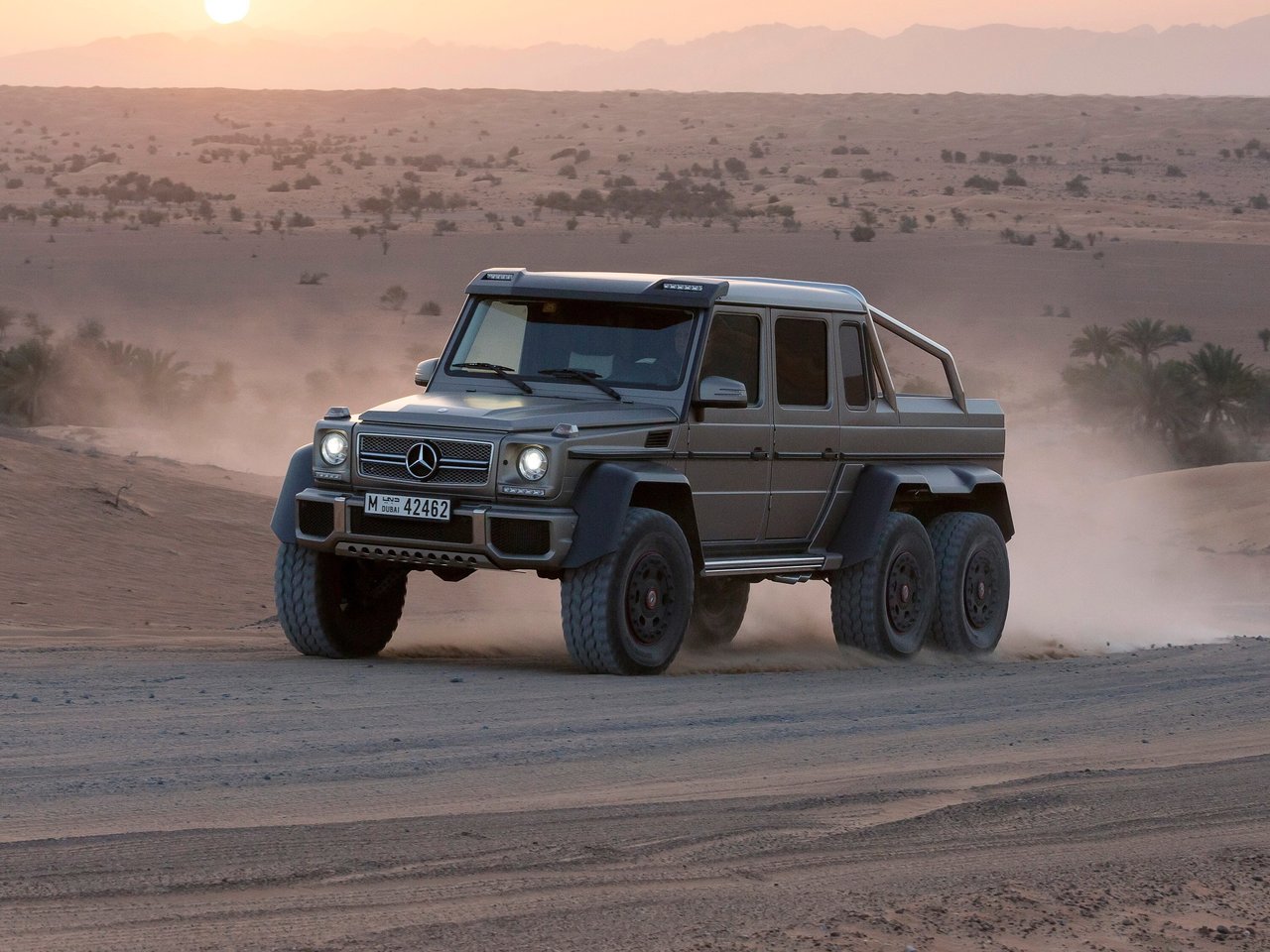 Фото Mercedes-Benz G-класс AMG 6x6 I