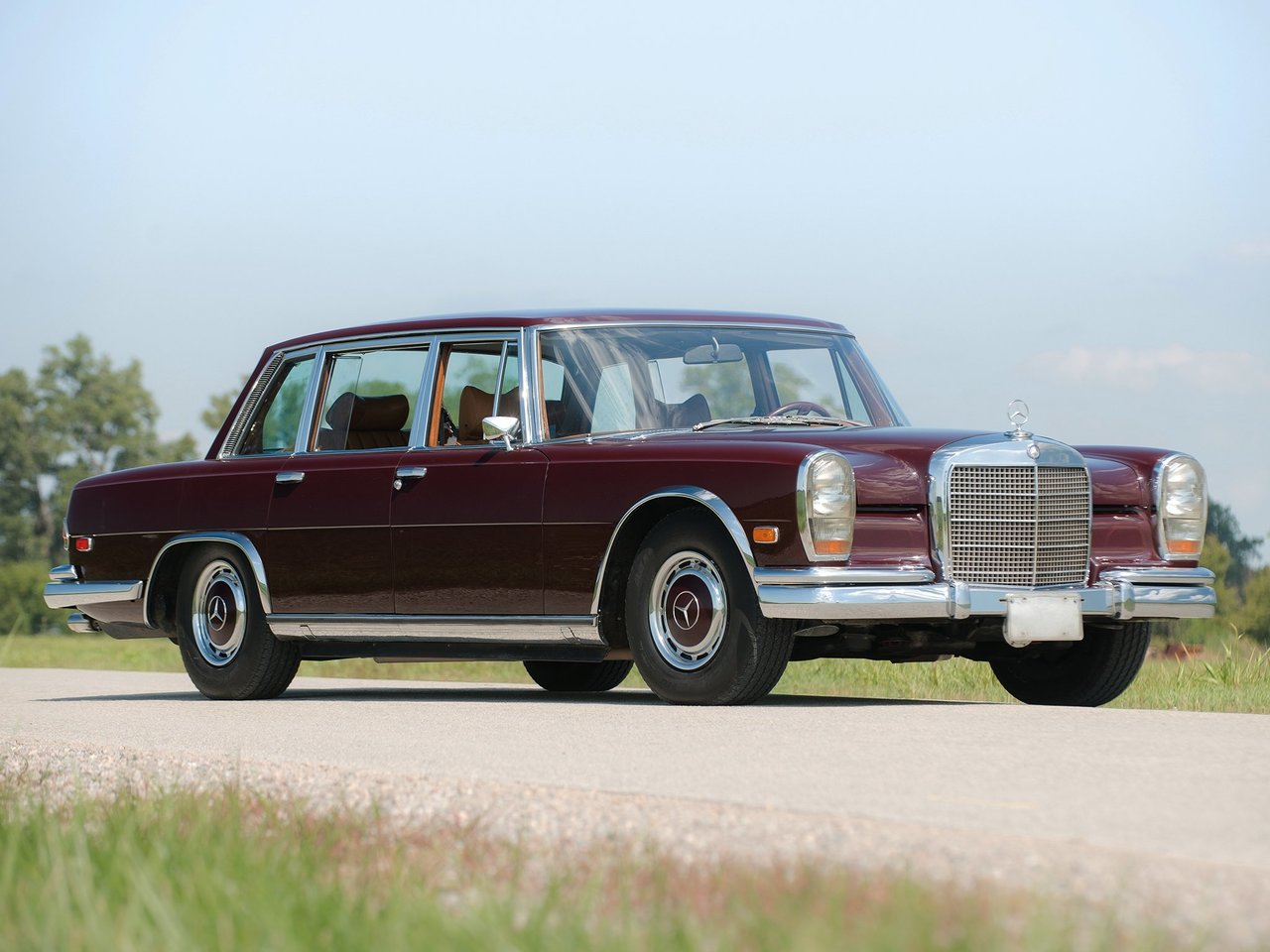 Фото Mercedes-Benz W100 I