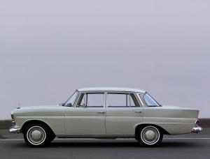 Фото Mercedes-Benz W110 Second Series