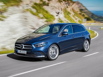 Фото Mercedes-Benz B-класс III (W247) Хэтчбек 5 дв.