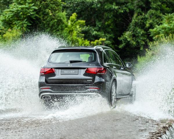 Фото Mercedes-Benz GLC I (X253) Рестайлинг Внедорожник 5 дв. L