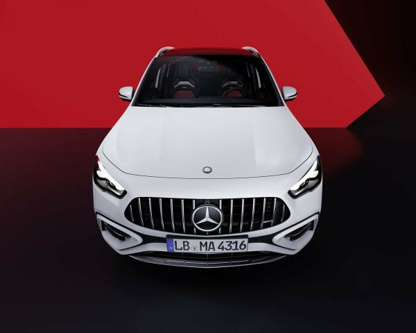 Фото Mercedes-Benz GLA AMG II (H247) Рестайлинг Внедорожник 5 дв.