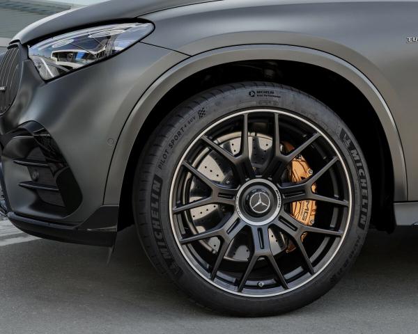 Фото Mercedes-Benz GLC AMG II (X254) Внедорожник 5 дв.