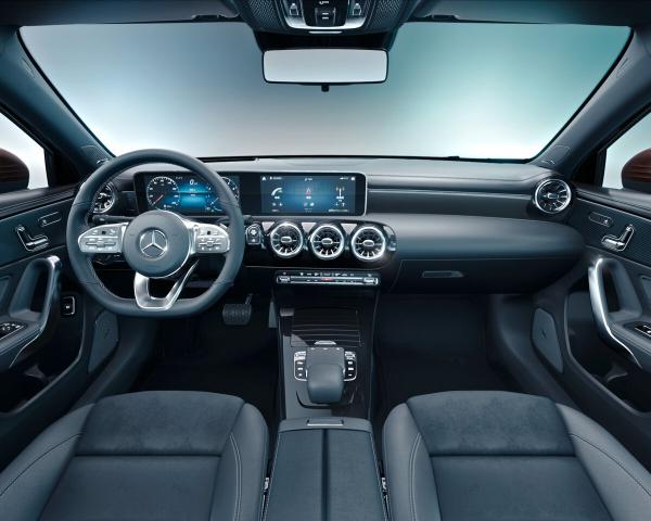 Фото Mercedes-Benz A-класс IV (W177) Седан Long