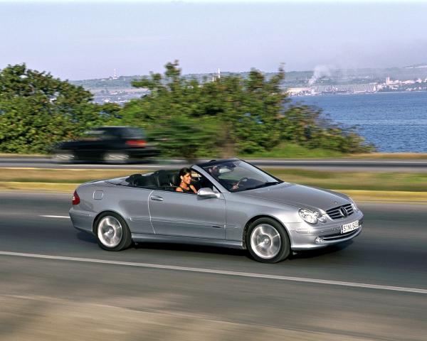 Фото Mercedes-Benz CLK-класс II (W209) Кабриолет