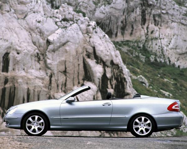 Фото Mercedes-Benz CLK-класс II (W209) Кабриолет