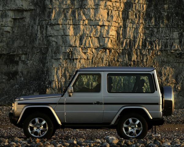 Фото Mercedes-Benz G-класс II (W463) Рестайлинг 1 Внедорожник 3 дв.