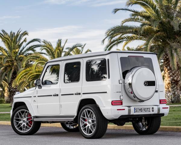 Фото Mercedes-Benz G-класс AMG II (W463) Внедорожник 5 дв.