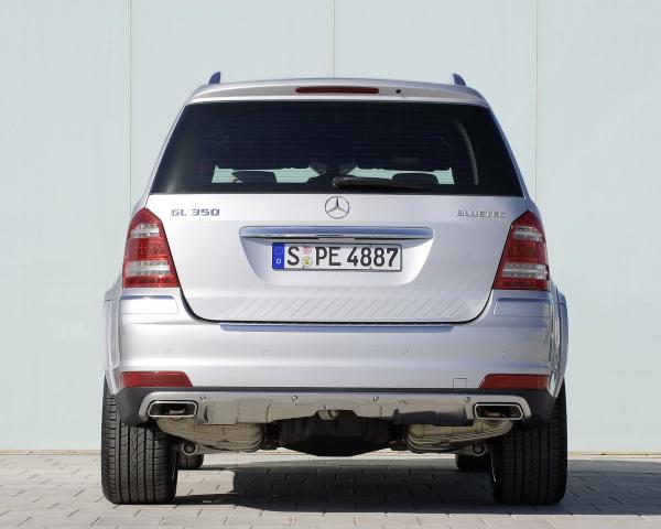 Фото Mercedes-Benz GL-класс I (X164) Рестайлинг Внедорожник 5 дв.