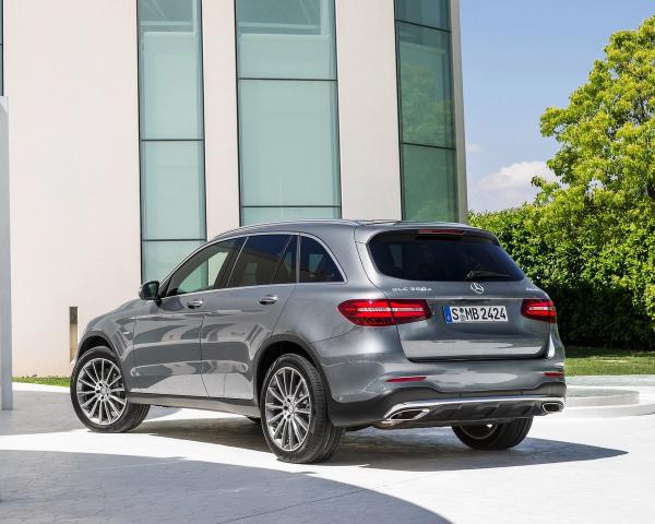 Фото Mercedes-Benz GLC I (X253) Внедорожник 5 дв.