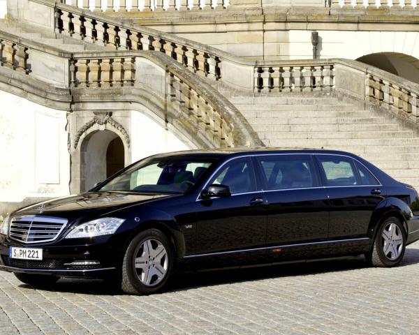 Фото Mercedes-Benz S-класс V (W221) Рестайлинг Лимузин Pullman